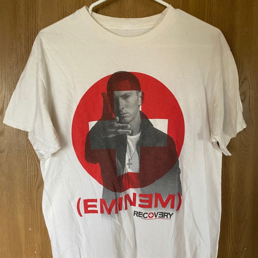 Eminem Recovery T
